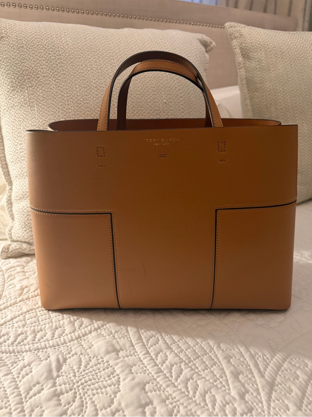 Tory Burch Caramel Tan Leather Tote with Front Slip Pockets - Picture 2 of 4